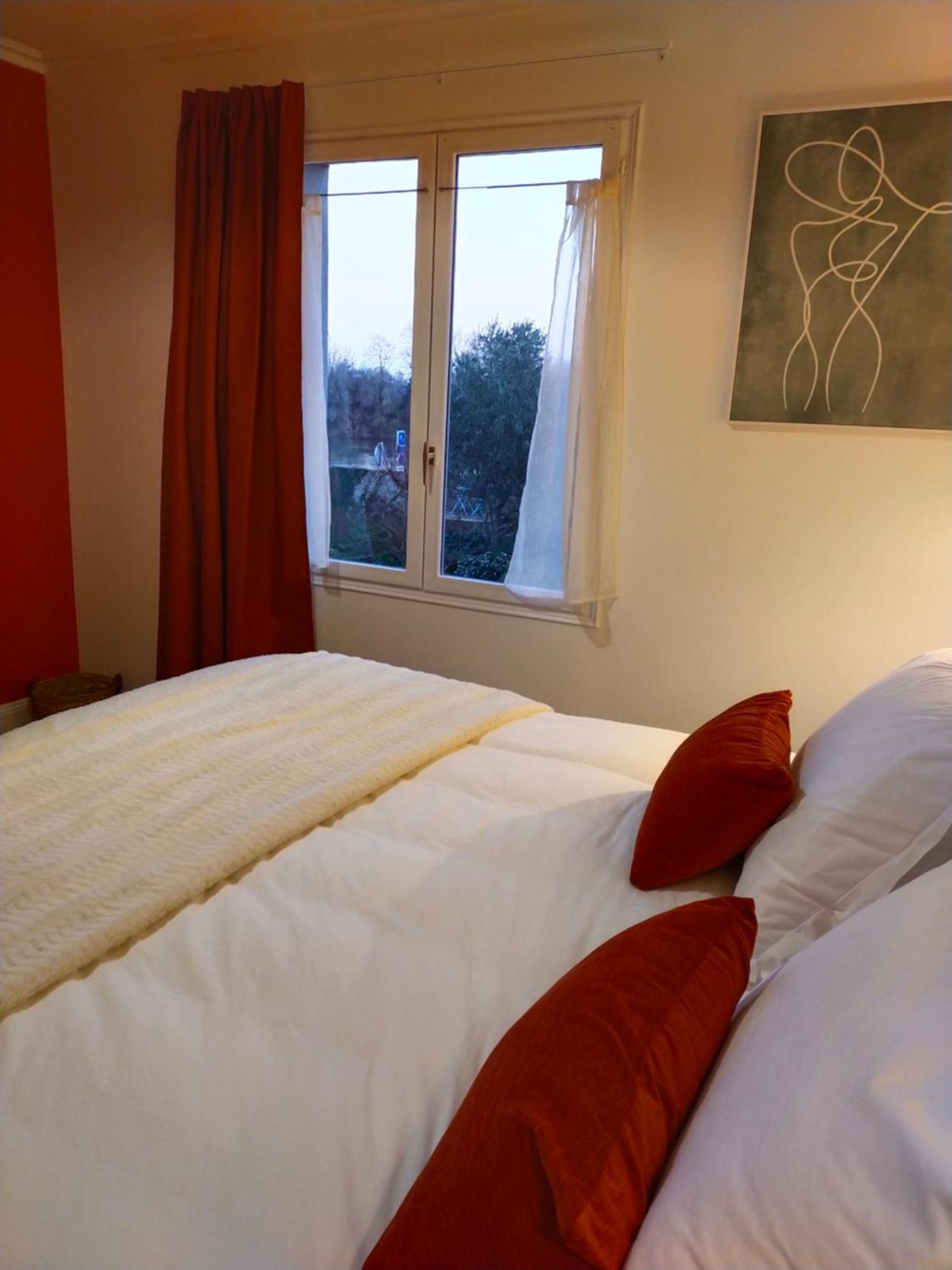 Bed and Breakfast Les Balcons Sur La Loire Chalonnes-sur-Loire Zimmer foto